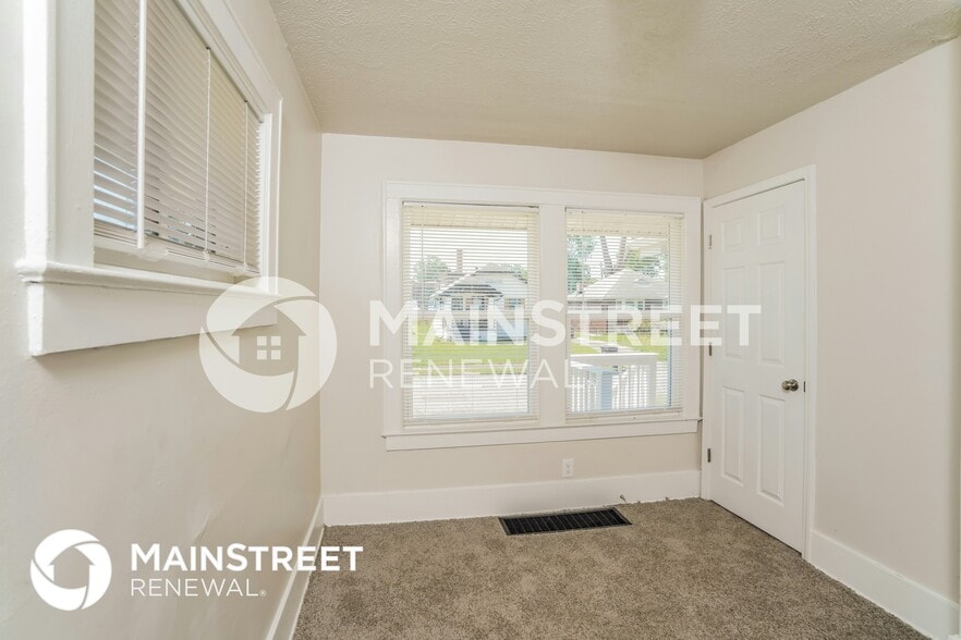 Building Photo - 2511 Bolling Ave