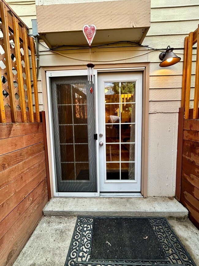 Building Photo - 3642 Larkwood Ct