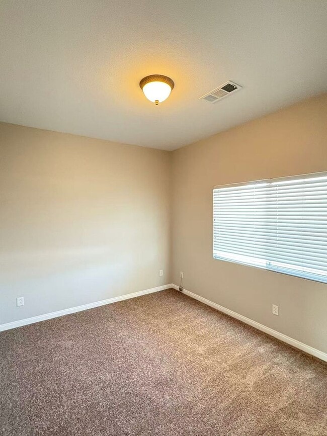 Building Photo - 6675 Coronado Crest Ave