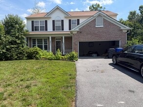 Building Photo - 10411 Kentsdale Dr