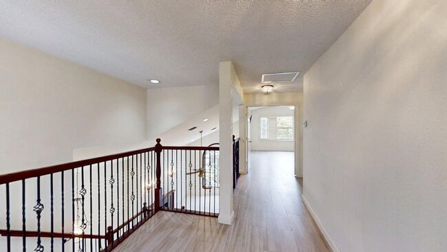 Building Photo - 23330 La Vida Way