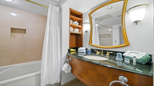 Building Photo - 848 Pacific Ave