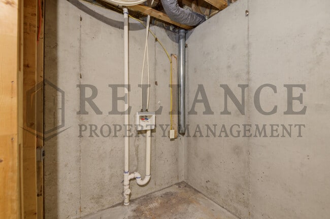 Building Photo - 9922 E Kinkaid Cir