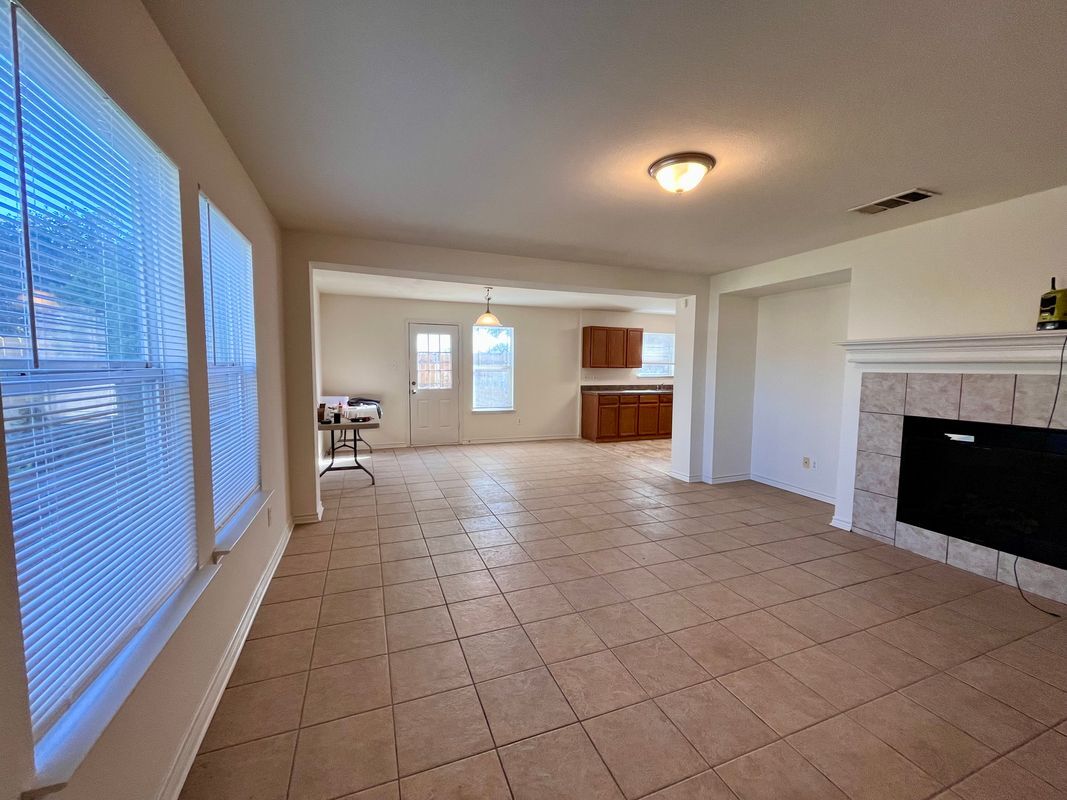 Building Photo - 7002 Wax Berry Dr