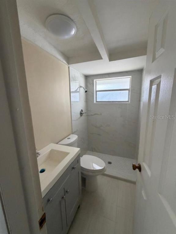 Building Photo - 7818 Foxwood Dr