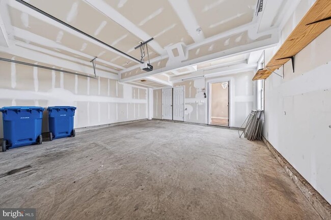 Building Photo - 22603 Willington Square