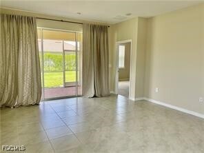 Building Photo - 2969 Royal Gardens Ave