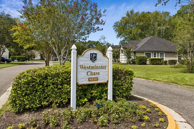Building Photo - Single-Story OakLeaf Plantation Home Near Shopping, Schools and Recreation