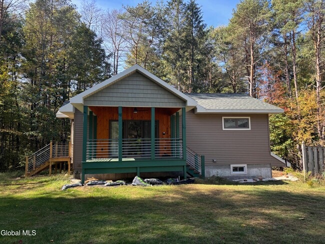 Primary Photo - 443 Creek Rd
