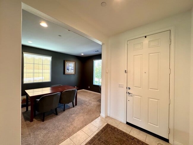 Building Photo - Welcome to this stunning two-story home located in the desirable Spencers Crossing community of M...