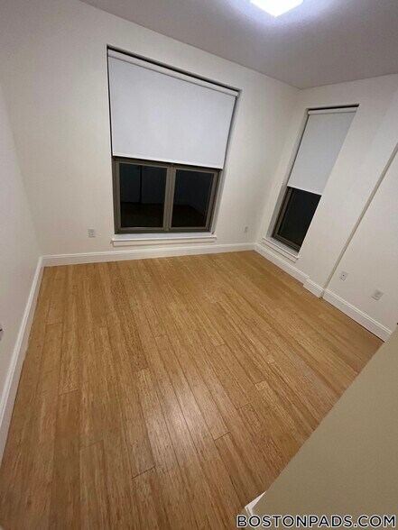 Building Photo - 40 Malvern St