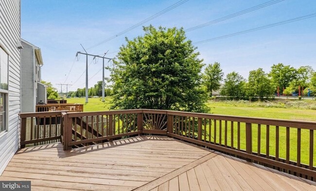 Building Photo - 3645 Dahlgren Pl