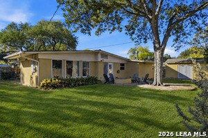 Building Photo - 415 Calumet Pl