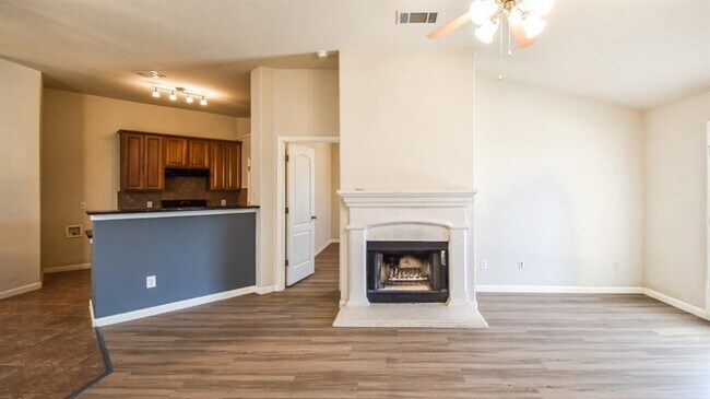 Building Photo - 502 Hidden Brook Ln