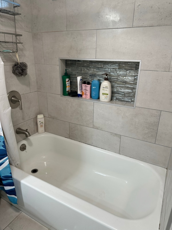 Building Photo - 86-75 Farrington Hwy