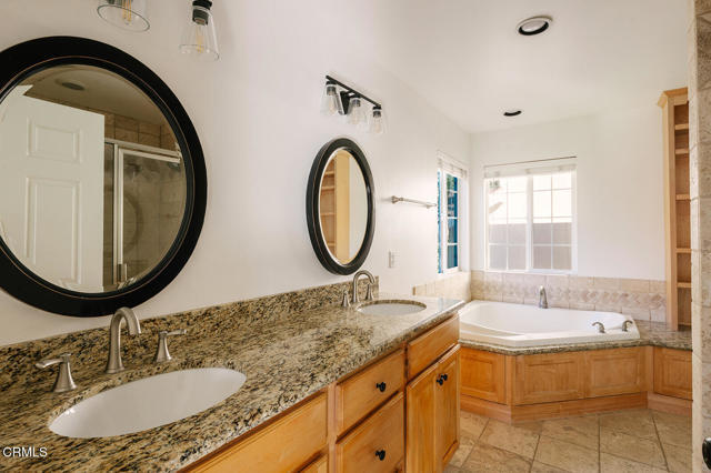 Building Photo - 2409 Olive Ave