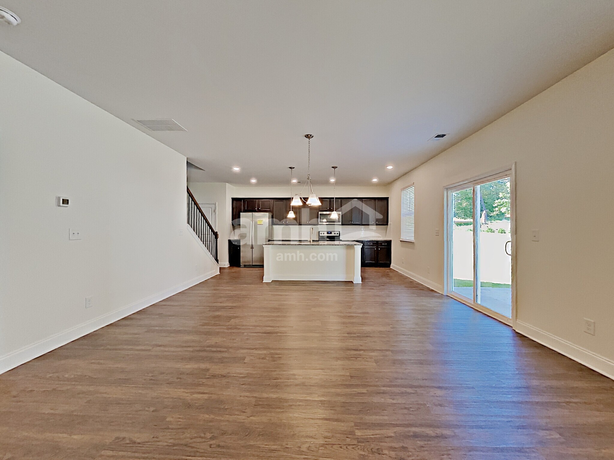 Building Photo - 124 Lindridge Dr