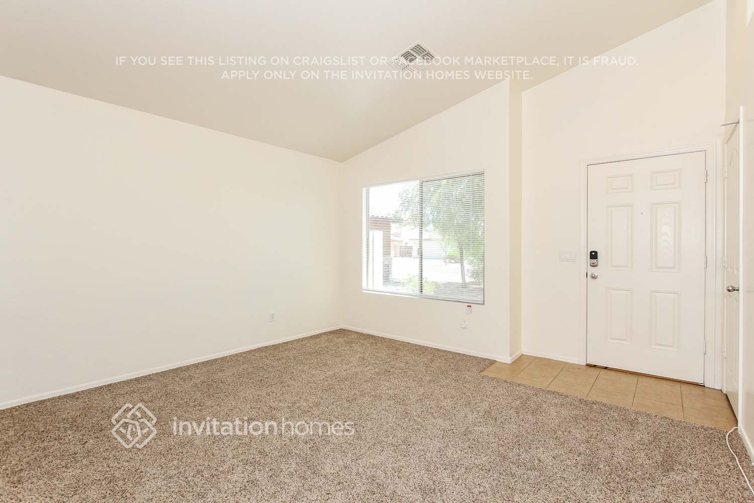 Building Photo - 11322 W Hadley St