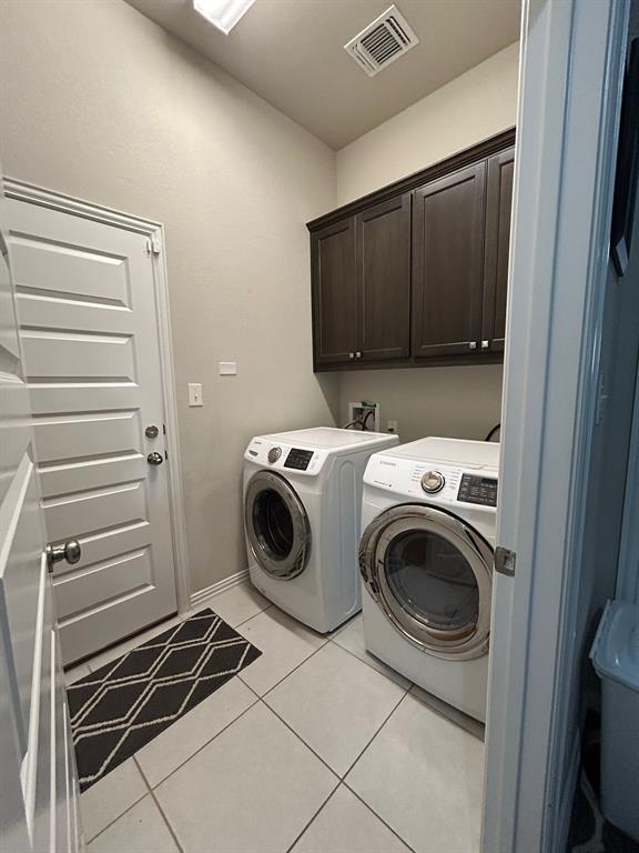 Building Photo - 2937 Diego Dr