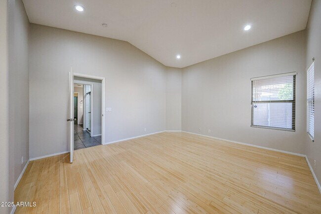 Building Photo - 8672 W Mauro Ln