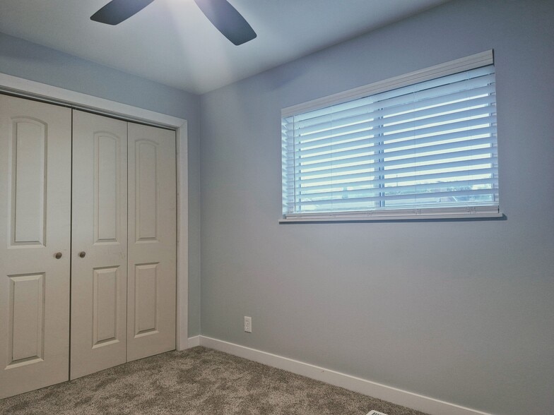 Building Photo - 263 E 1350 N