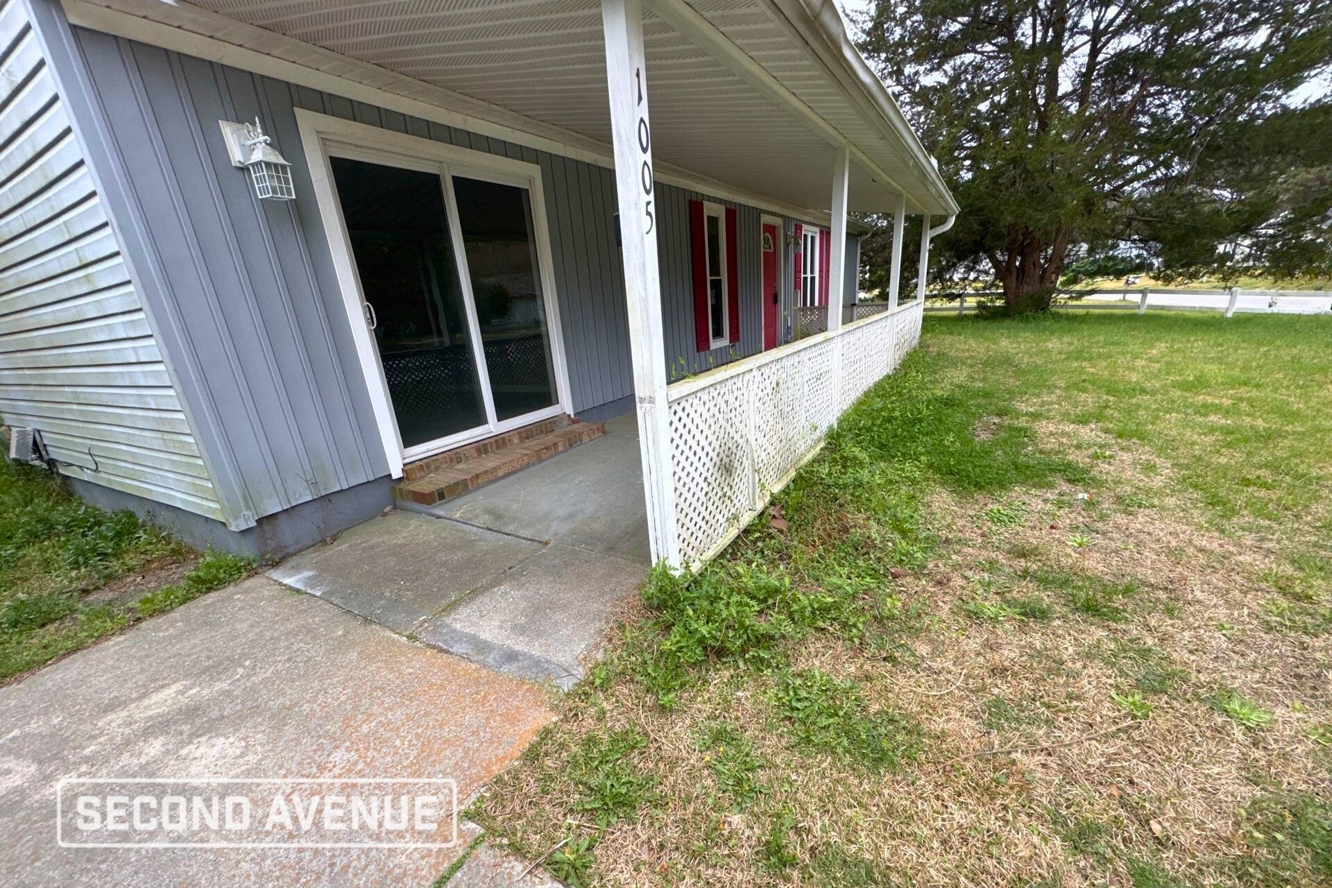 Building Photo - 1005 Jennifer Dr