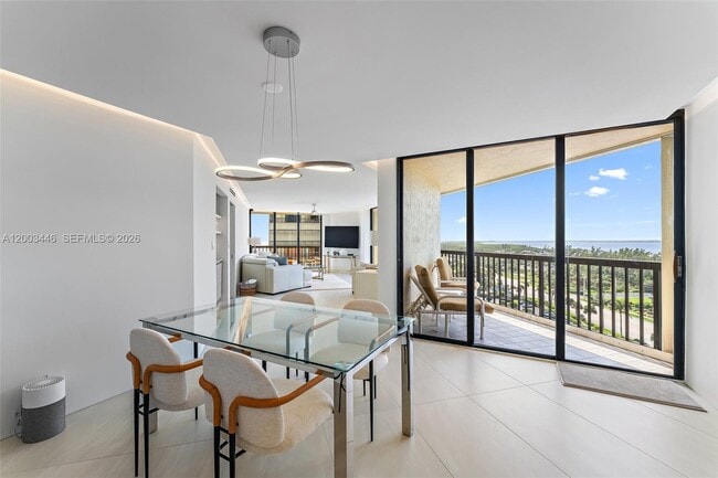 Building Photo - 9500 S Ocean Dr