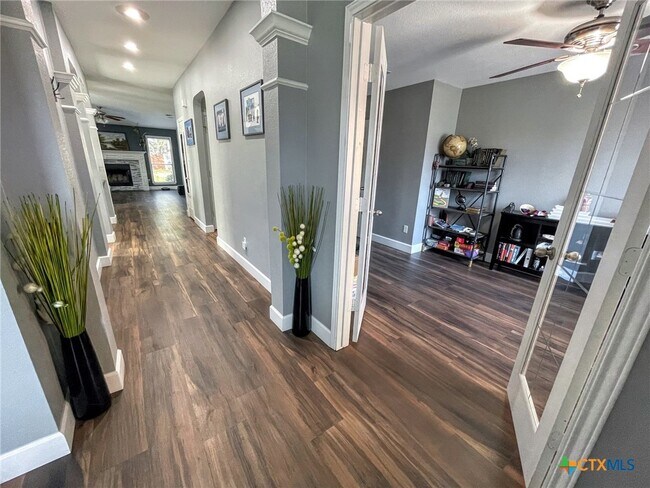 Building Photo - 5619 Tumbled Stone Dr