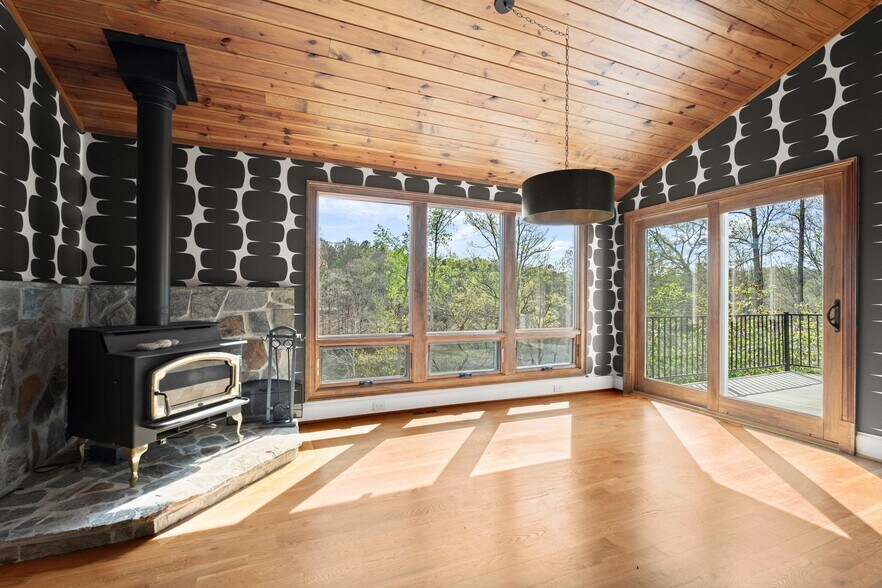 Building Photo - 845 Cold Harbor Dr