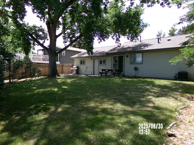 Building Photo - 4436 Goshawk Dr