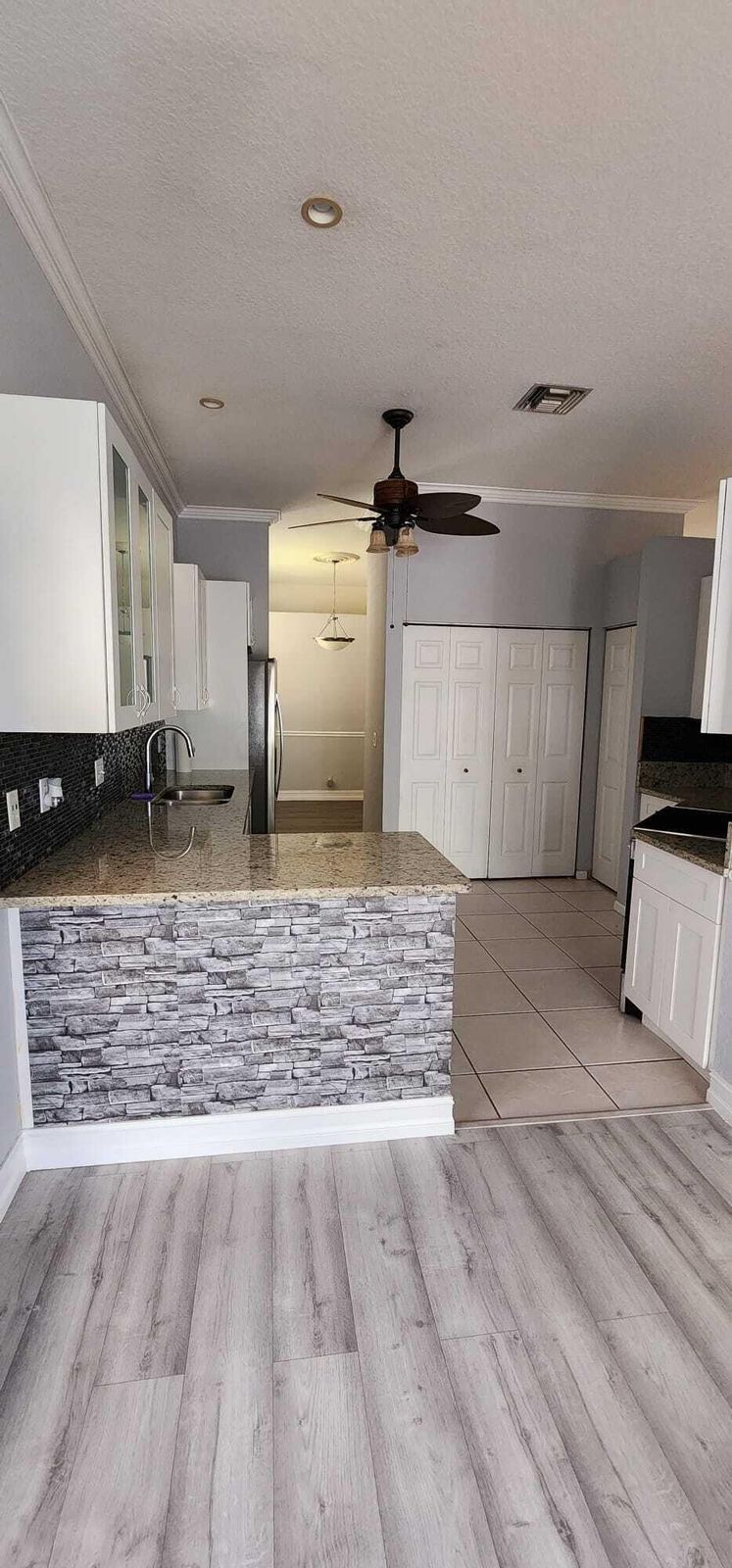 Building Photo - 146 Prestige Dr