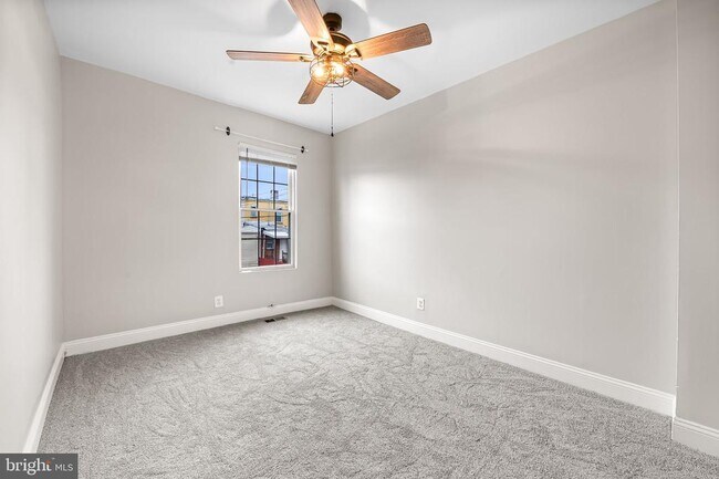 Building Photo - 414 N Bouldin St