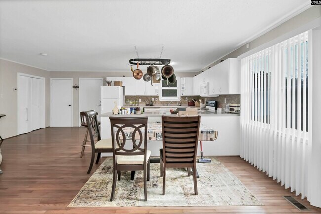 Building Photo - 315 Gardners Terrace Rd