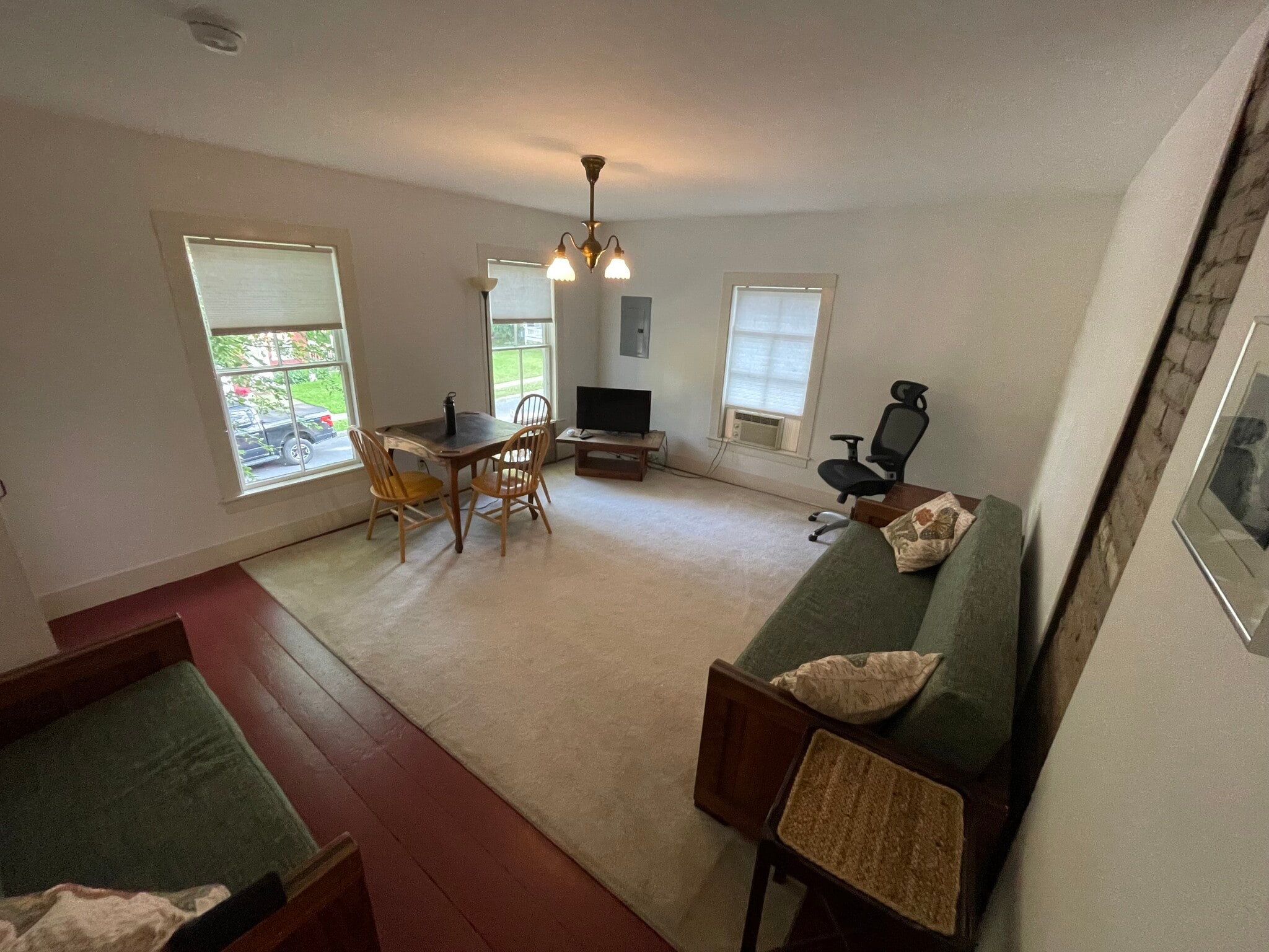 Unit 2 - 24 Leatherstocking St