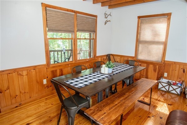 Building Photo - 328 Sharp Top Cir