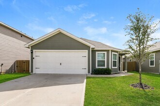 Building Photo - 22027 Ellison Dr