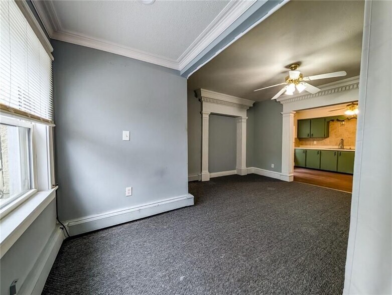 Building Photo - 1425 Manville Rd