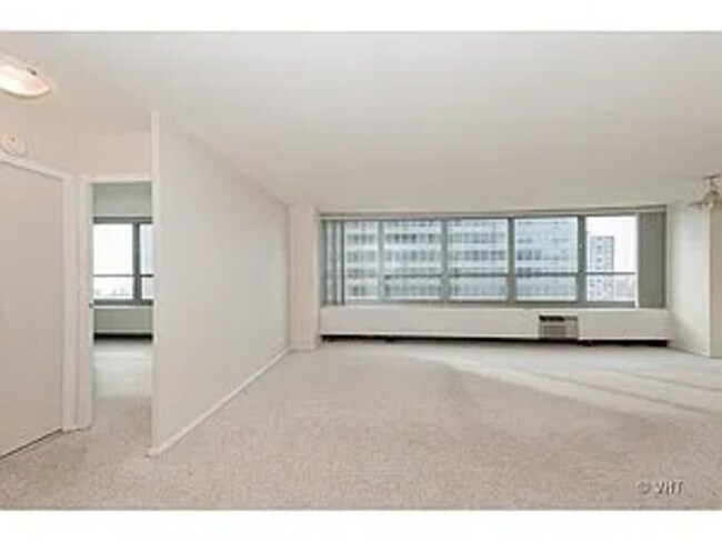 Building Photo - 3550 N Lake Shore Dr