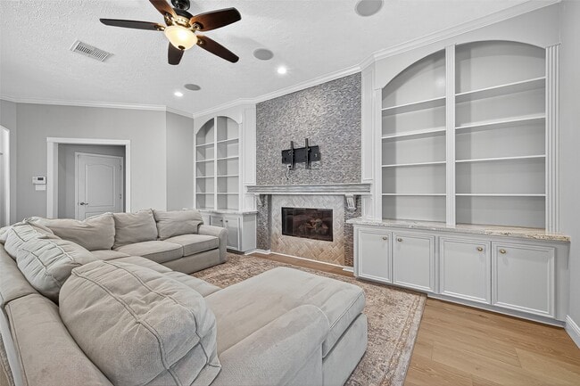 Building Photo - 1106 Parkhaven Ln