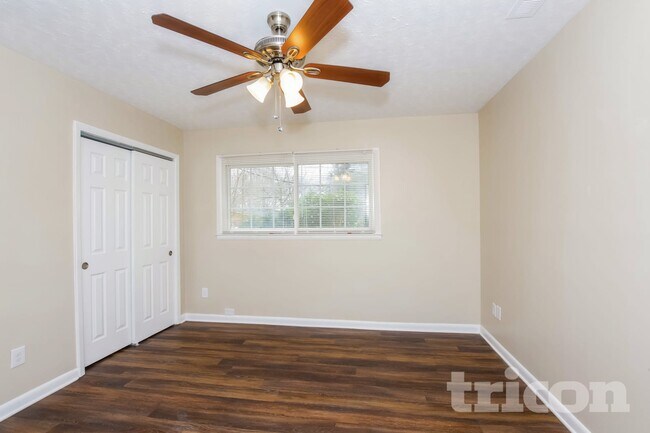 Building Photo - 711 Vickery Dr