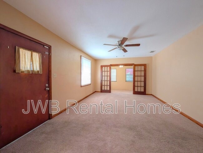 Building Photo - 1147 Maynard St