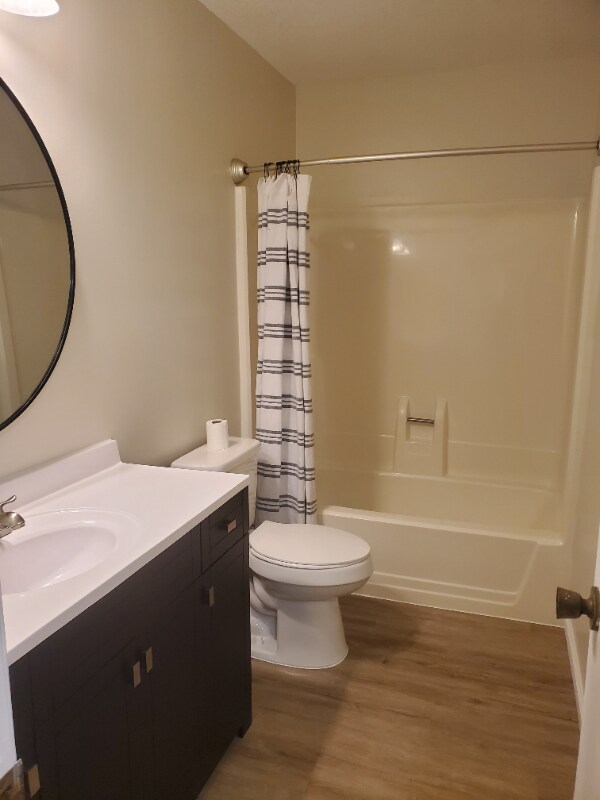 Building Photo - 111 Cheyenne Dr