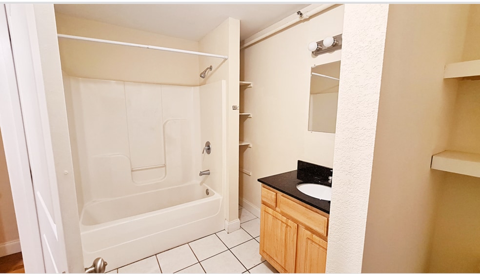 Interior Photo - Burlington Mill Apartments