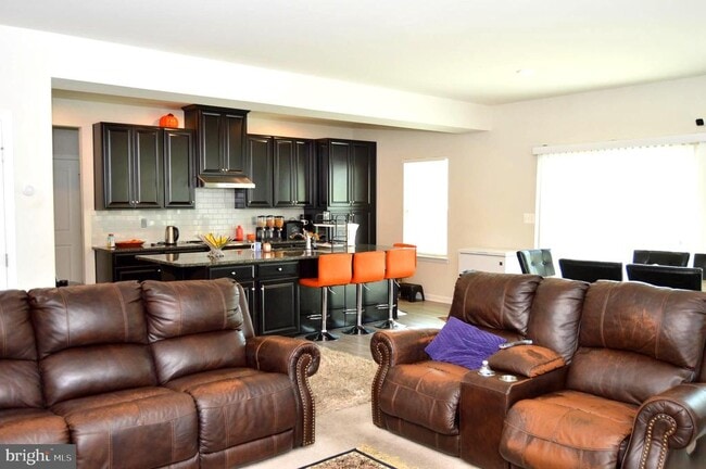 Building Photo - 5520 Ivy Hill Dr