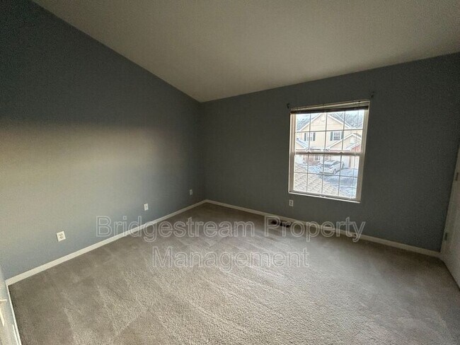 Building Photo - 4358 Straight Arrow Rd