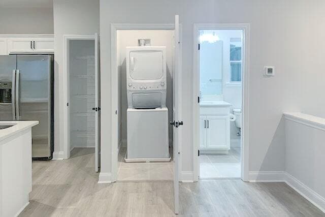 Building Photo - 6498 Barnstorm Wy