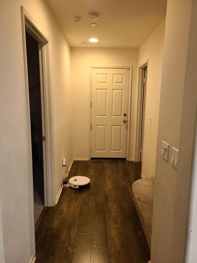 Building Photo - Beaumont 4 bedroom home ($0 monthly electric bill)