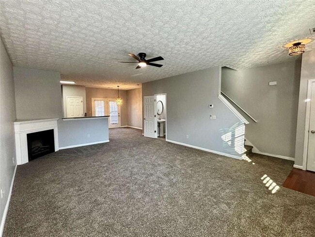 Building Photo - 4249 High Park Ln