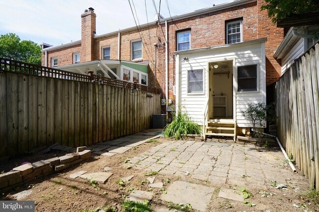 Building Photo - 2161 N Brandywine St