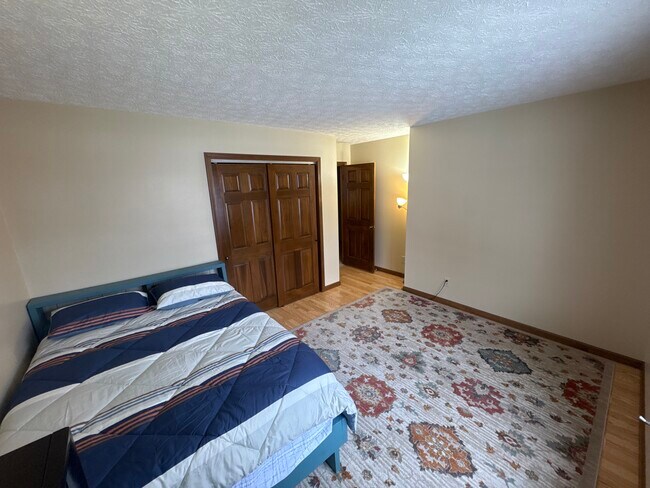 Building Photo - 9229 Westdrum Ct